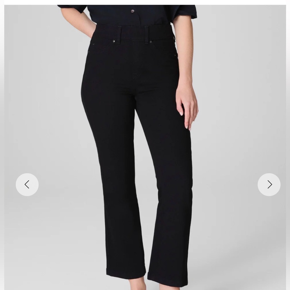 NWT/ SPANX Women's Black Kick Flare Jeans